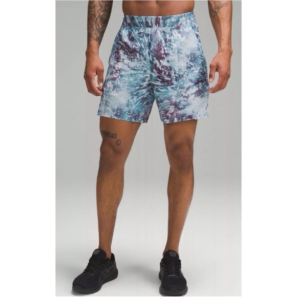 lululemon athletica Other - Lululemon Pace Breaker 7" Linerless Shorts Mens Large Flicker Utility Blue Print
